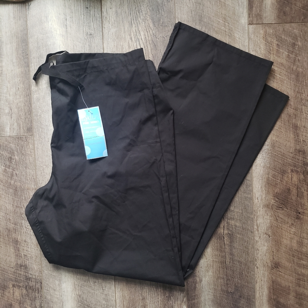Mens or womans nwt scrubs pants size lg tall